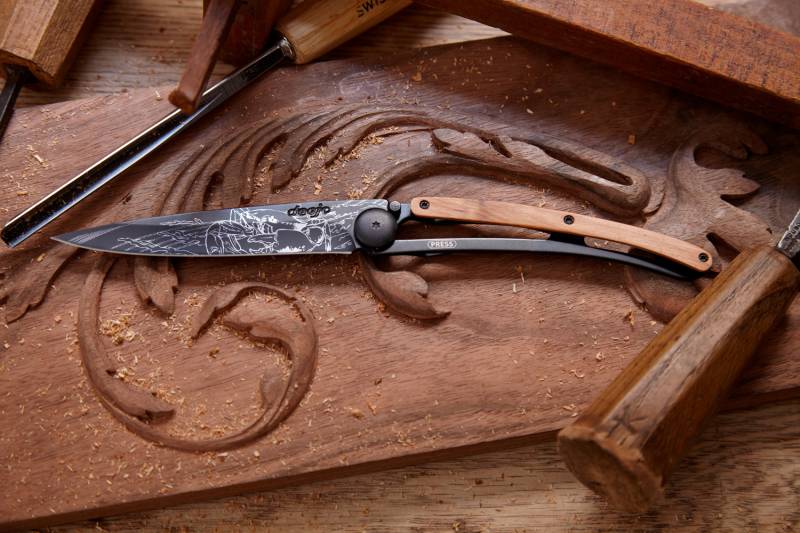 Couteau DEEJO 37 G chez Cathy et Bruno à Mornant