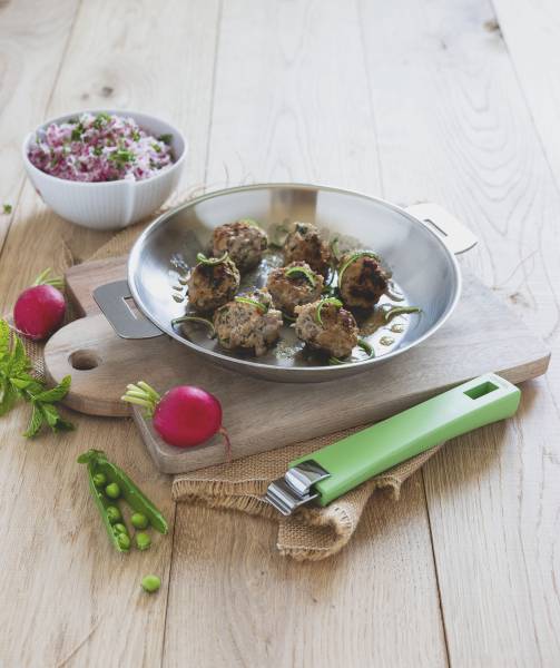 Poêle CRISTEL en inox 18/10 fabriquée en France chez Cathy et Bruno à Mornant