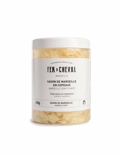 Savon de Marseille en copeaux Fer à cheval près de Rive de Gier
